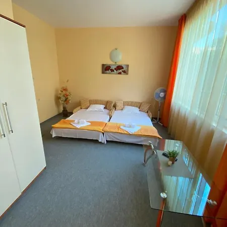 Family House Cherry * Nesebar