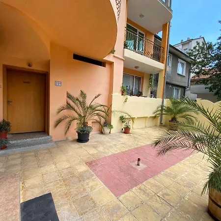 Family House Cherry Guest house Nesebar
