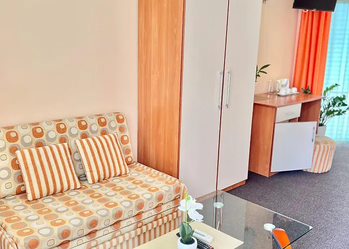 Family House Cherry Casa de hóspedes