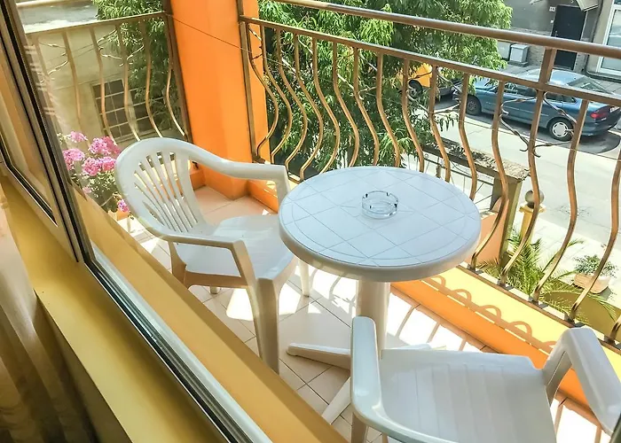 Family House Cherry Konukevi